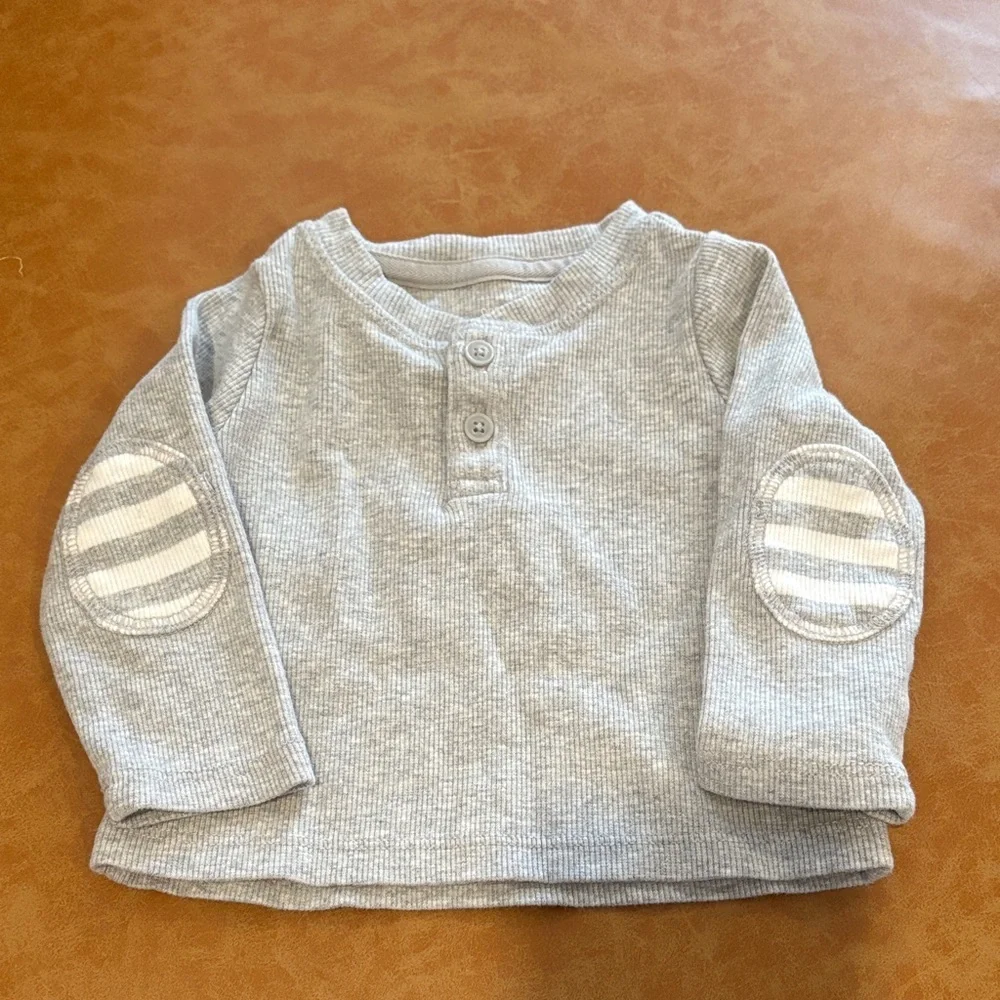 GAP Light Gray Long Sleeve Tee with Striped Elbow Patches - Size 3 to 6 months